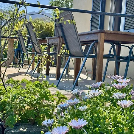 Les Pittoresques Bed & Breakfast